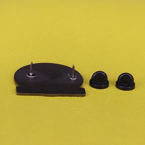 Hocus Pocus Witch Enamel Glitter Pin - Picture 2 of 2